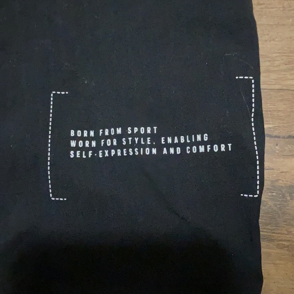 Adidas wind breaker joggers - Picture 11 of 11